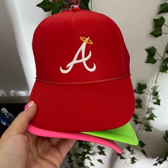 3 snapback hats. red, pink and lime green. - Picture 5 of 5